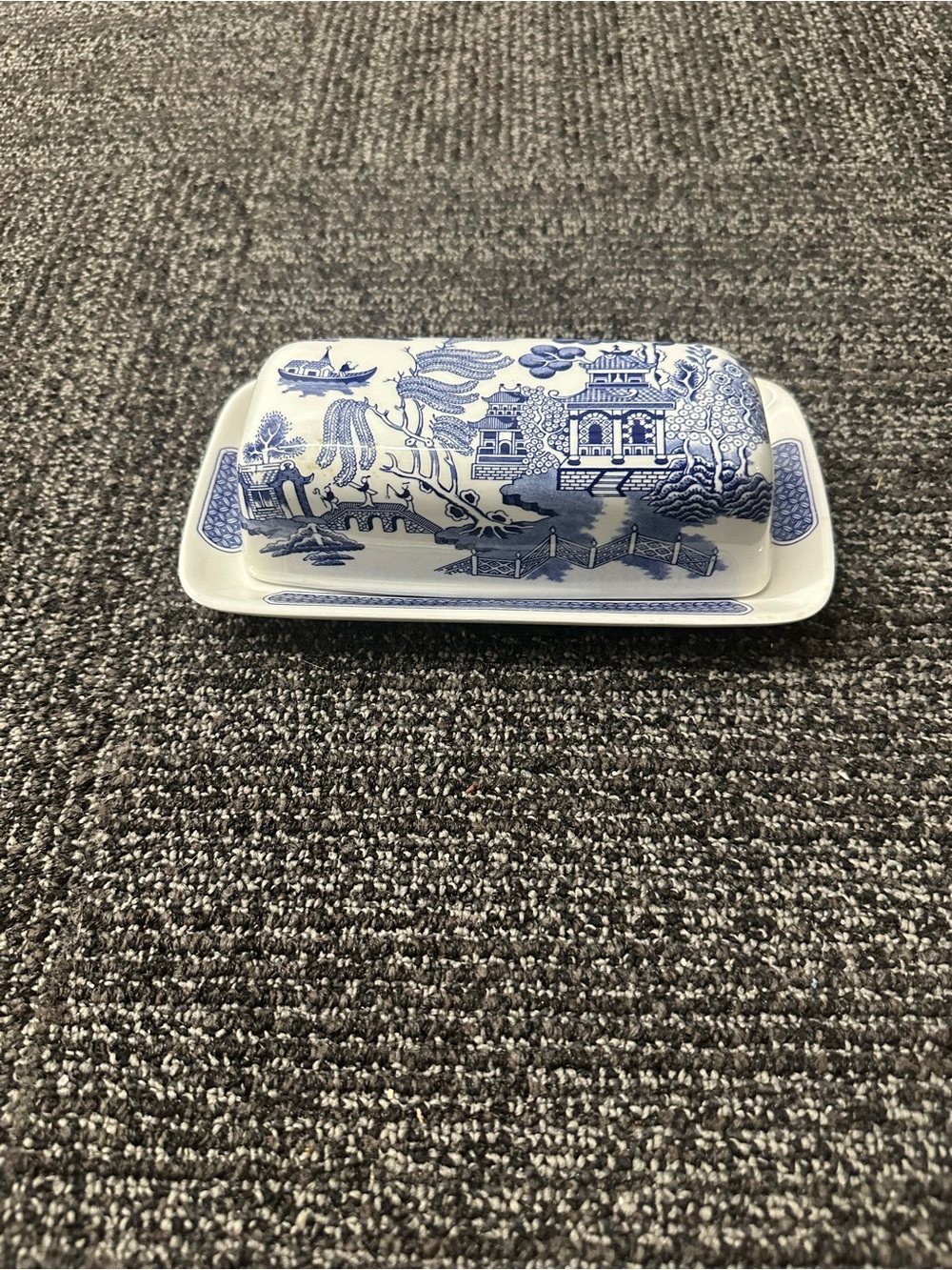 Vintage Churchill Blue Willow Covered Butter  made in England